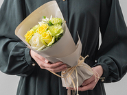Frill Bouquet White&Yellow