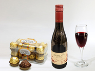 【New】Half bottle of red wine & Chocolate